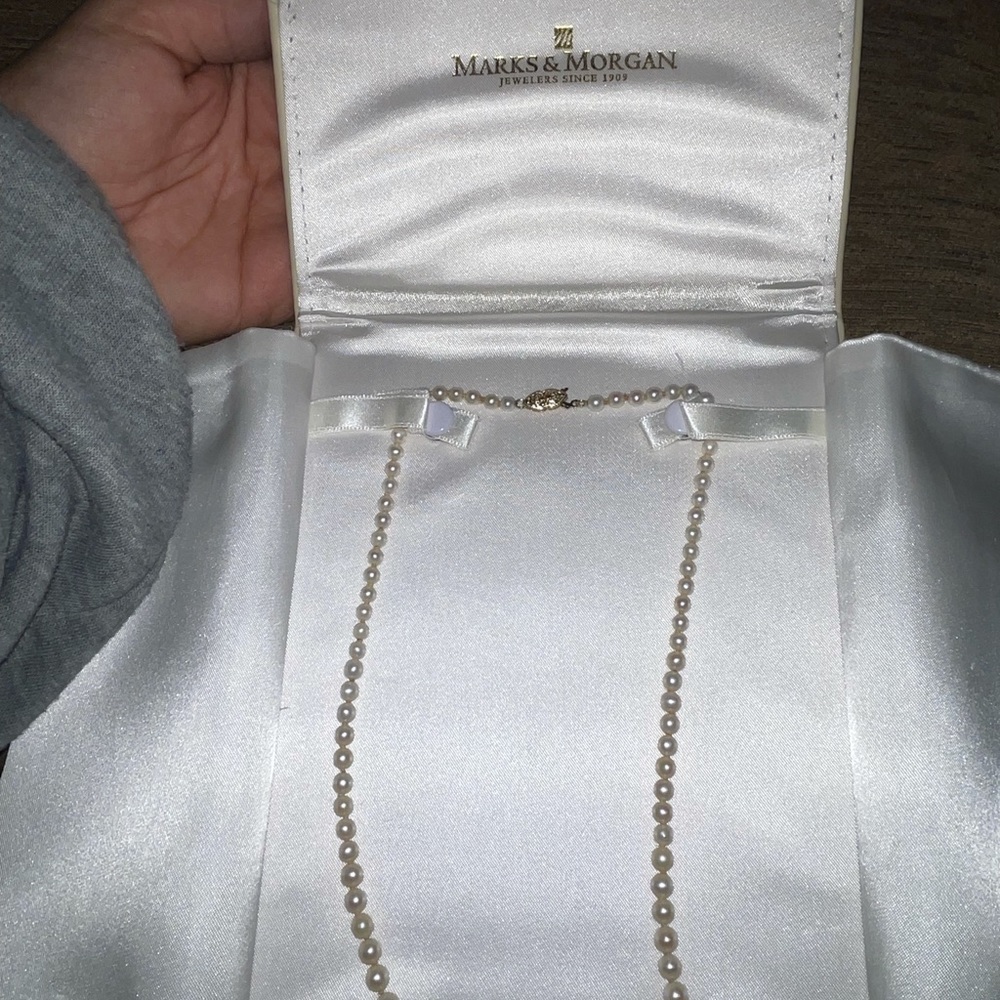 Imperial pearls with 14k clasp hardly use